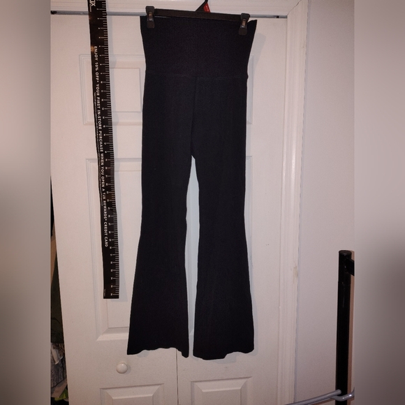 Black Flared Pants Leggings Hi Waist Like New 🆕 - Picture 1 of 4